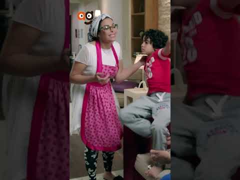 لما النور يقطع وانتي😂 بتذاكري للعيال ويهربوا ضحك 😂السنين