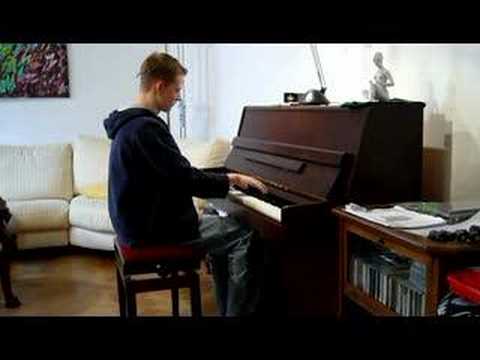 One Republic - Apologize played on piano by Daniel Becker