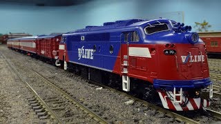 Auscision Vline A Cl On A Penger Service - Model Railways