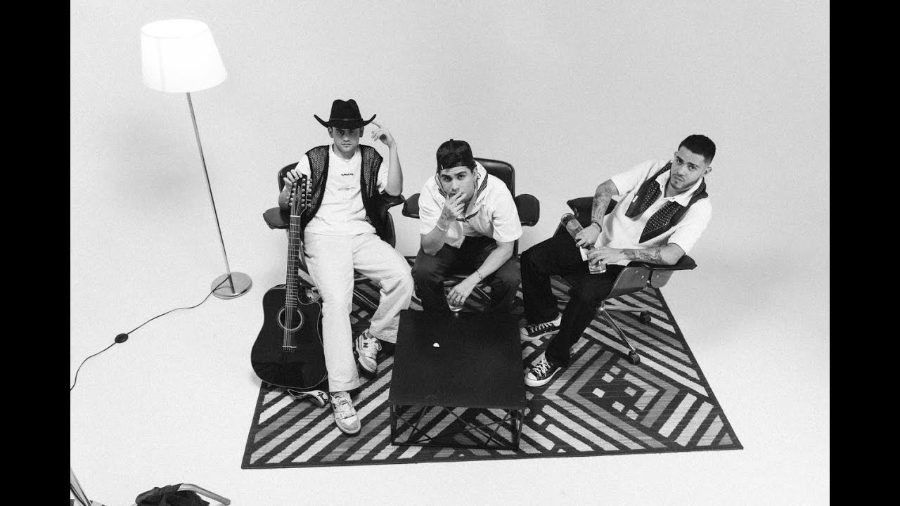 Watch Enzo Ft Not Mike & Tobbi - NO LES VOY A DAR EL GUSTO (Video Oficial) on YouTube Watch Enzo Ft Not Mike & Tobbi - NO LES VOY A DAR EL GUSTO (Video Oficial) on YouTube