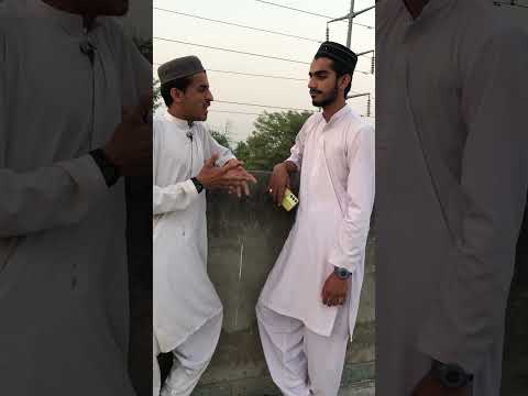 ليت أحد ا ي ساعد نا نحن ضحكة ت خفي وجع ا عميق ا