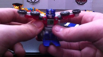 Video Review of the Transformers Bot Shots Series 2 Optimus Prime and Bumblebee Launchers