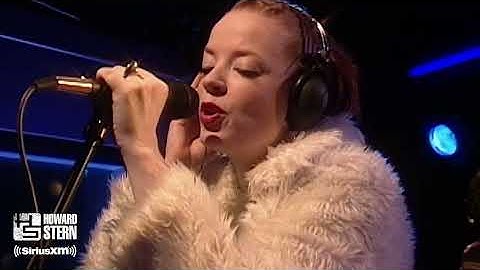 Garbage “#1 Crush” Live on the Stern Show (1998)