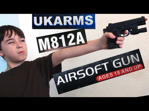 Airsoft Gun Collection with Robert-Andre! 