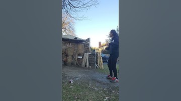 Half spin sideways knifethrowing 6meters