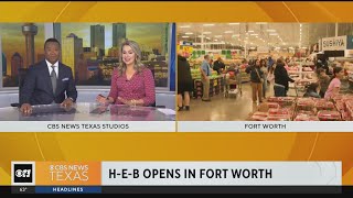 Grocery shoppers flock to brand new Tarrant County HEB location