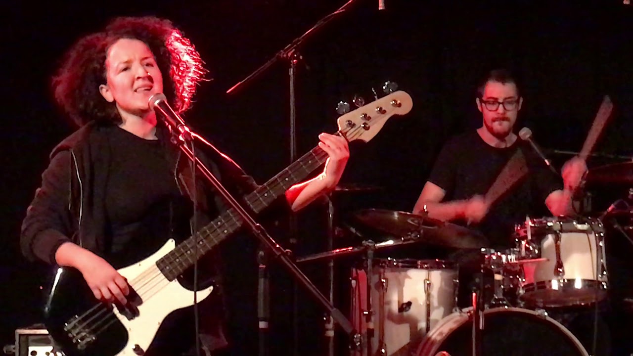 Erlanger Newcomer-Festival 2019 - Nun Flog Dr. Bert Rabe - YouTube