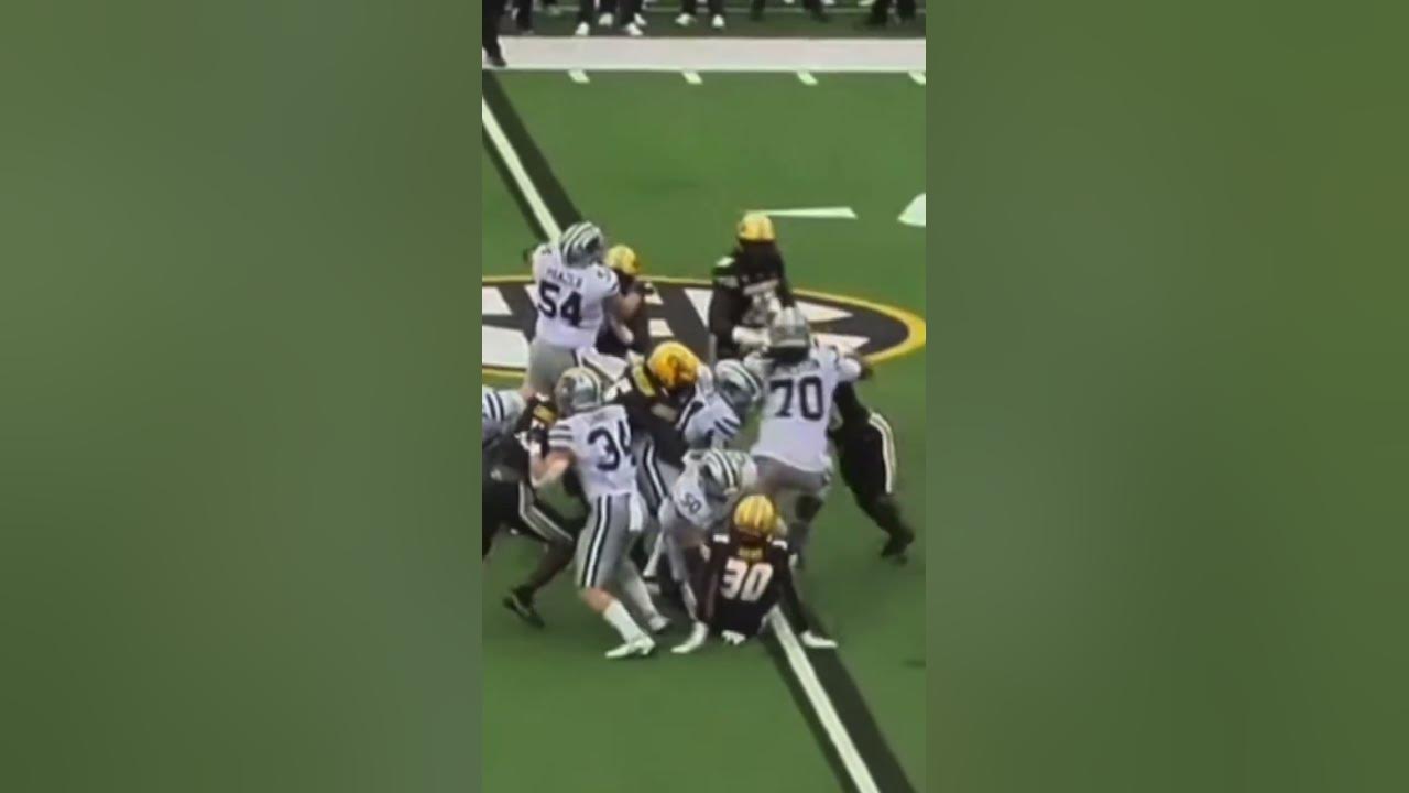 Darius Robinson Is Too Strong! mizzou nfldraft nfl football shorts