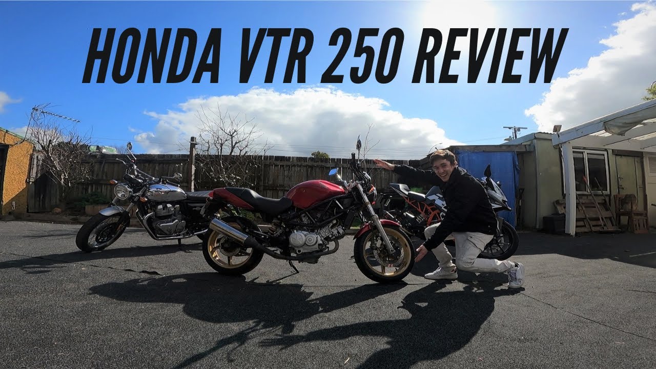 HONDA VTR 250  Reviewing my Girlfriends Motorbike 