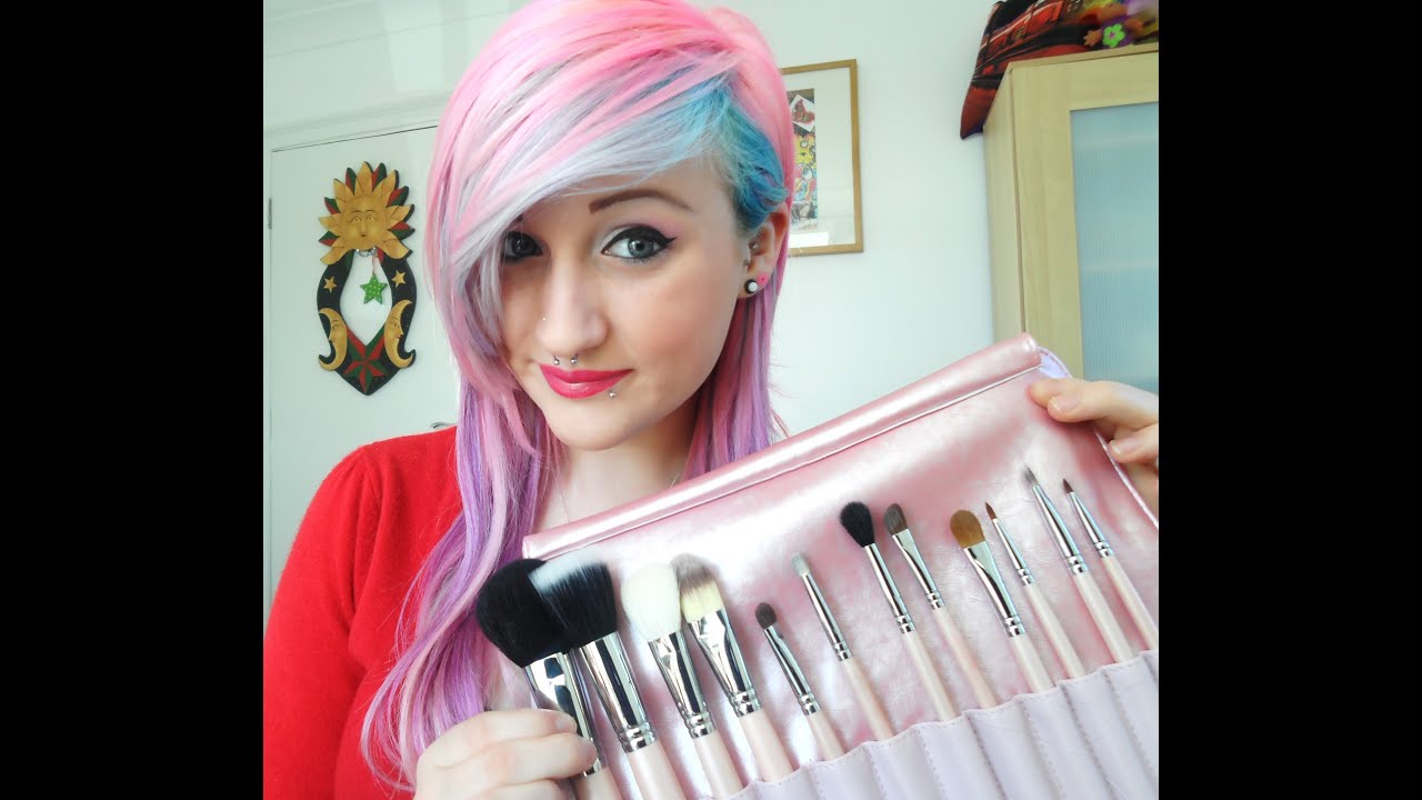 Sedona Lace Makeup Brushes Review!