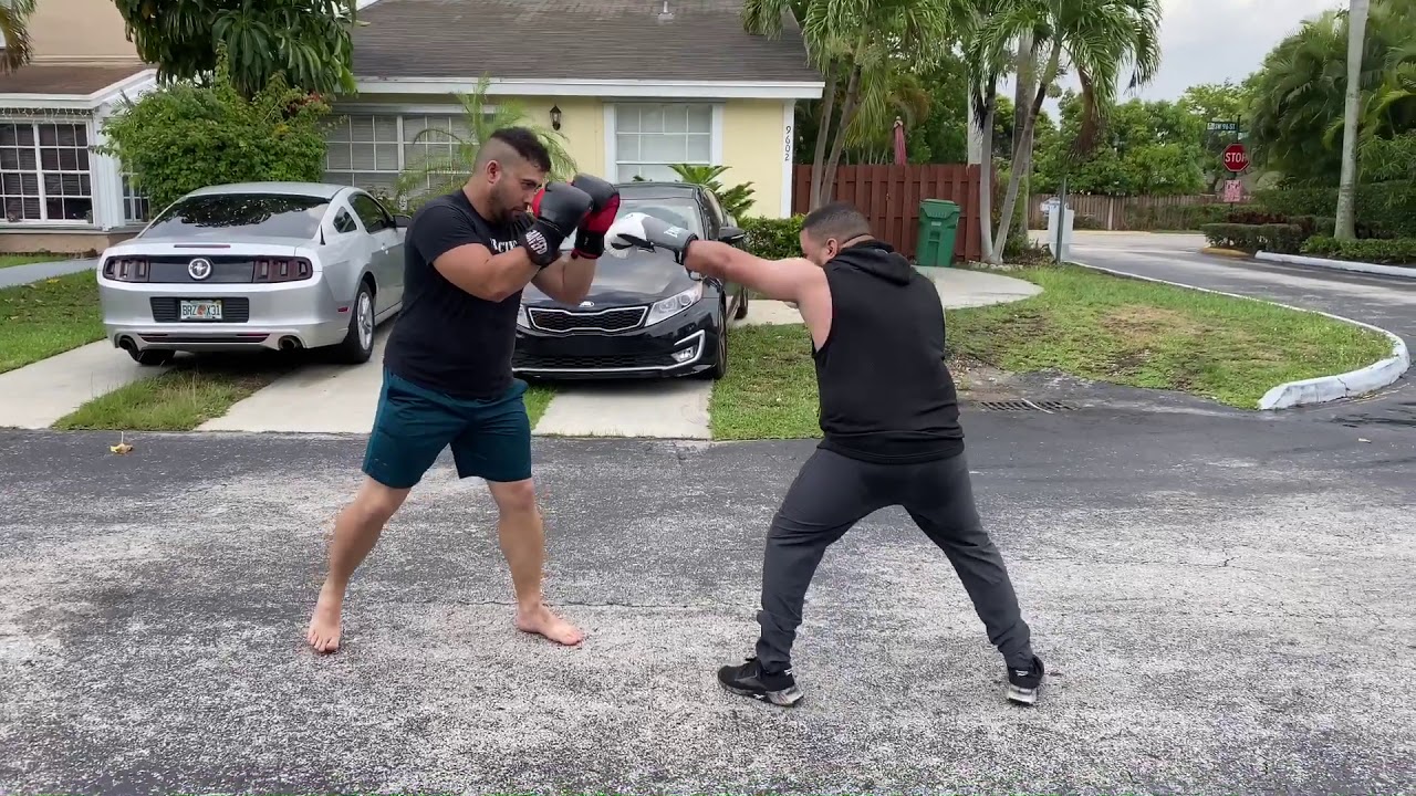 Sparring of boxing and kickboxing... Dave Gomez miami fl YouTube