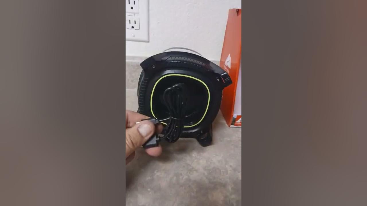 1st look at Ozark Trails Hybrid Power Led Lantern YouTube