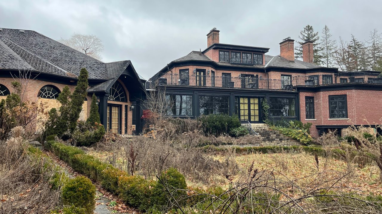 Incredible ABANDONED businesswoman's $15,000,000 dollar mansion - YouTube