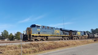 CSXT 5401 In Yn3b Leads F709-04 South Passing A Signal Maintainer Along The Tracks - Pembroke, NC