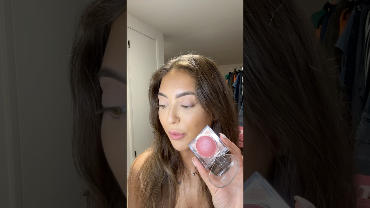 NEW Makeup Revolution Bouncy Blurring Blush - Tryon & First Impressions