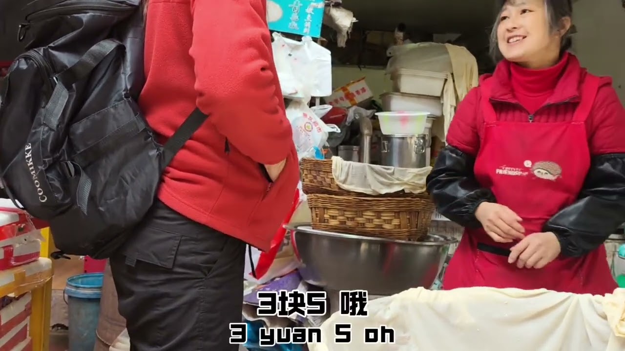 电三驴生病了，本地大哥20公里加急来就诊，一顿独家秘制犒劳一下