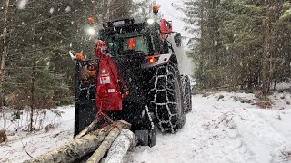 Logging with Massey Ferguson 5711 farm tractor winter time. Igland 60 custom skidplate