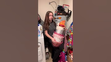 Declutter & organize your closet for a tidy home #declutter #organizedhome