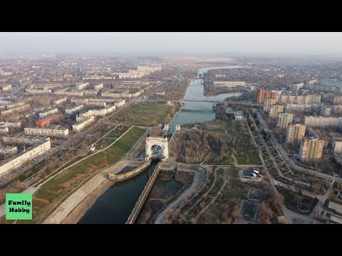 Video: Alien Dron Prehľadá Miestnosť - Alternatívny Pohľad