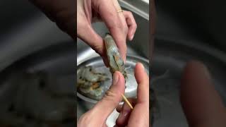 HOW TO CLEAN SHRIMP/EASY  CLEANING SHRIMP