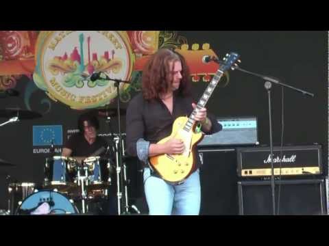 Dizzy Lizzy - Chinatown - Mathew Street Festival 2...