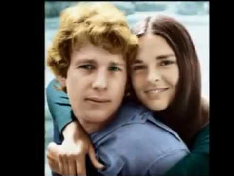 Love Story - Ali MacGraw et Ryan O'Neal - Diaporama