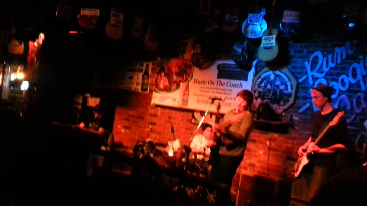 Brimstone performing Johnny be Good at Rum Boogie