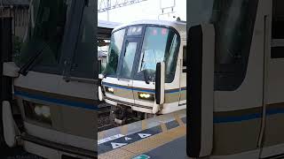 JR西日本 221系 K03編成 草津線からの京都行き 膳所駅発車