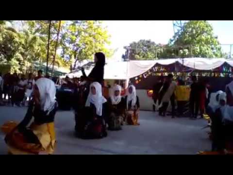 MUSLIM cultural dance(rambutan_08) - YouTube