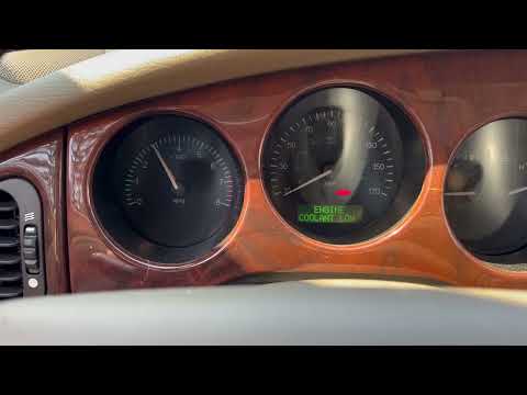 1998 Jaguar XK8 Convertible VIN: SAJGX2246WC026035 for Sale - Cars