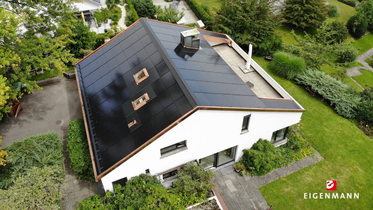  New Update Komplette Dachsanierung mit Einbau einer Photovoltaik Indach Anlage in St. Gallen.