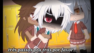 De Três Pos Pra Trás... Memeau Escolar Kakuhidan