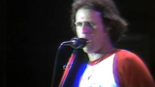 Country Joe McDonald - The Fish Cheer / Fixin-to-Die-Rag - 5/28/1982 - Moscone Center (Official)