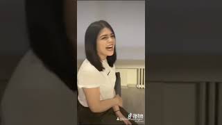 Uğur Bay Yanlişlikla Öpüştü