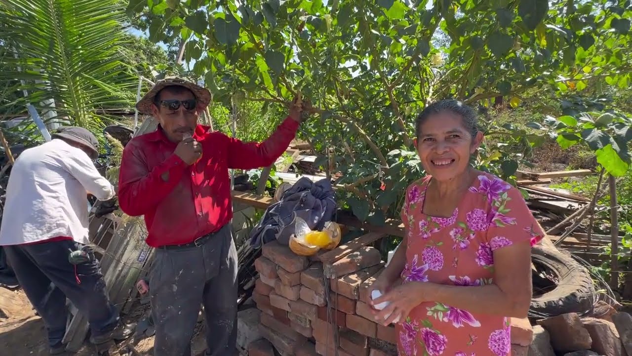 🟣Día 3 de la construcción de la NUEVA CASA de la abuelita/Donación CASA #56 🇸🇻
