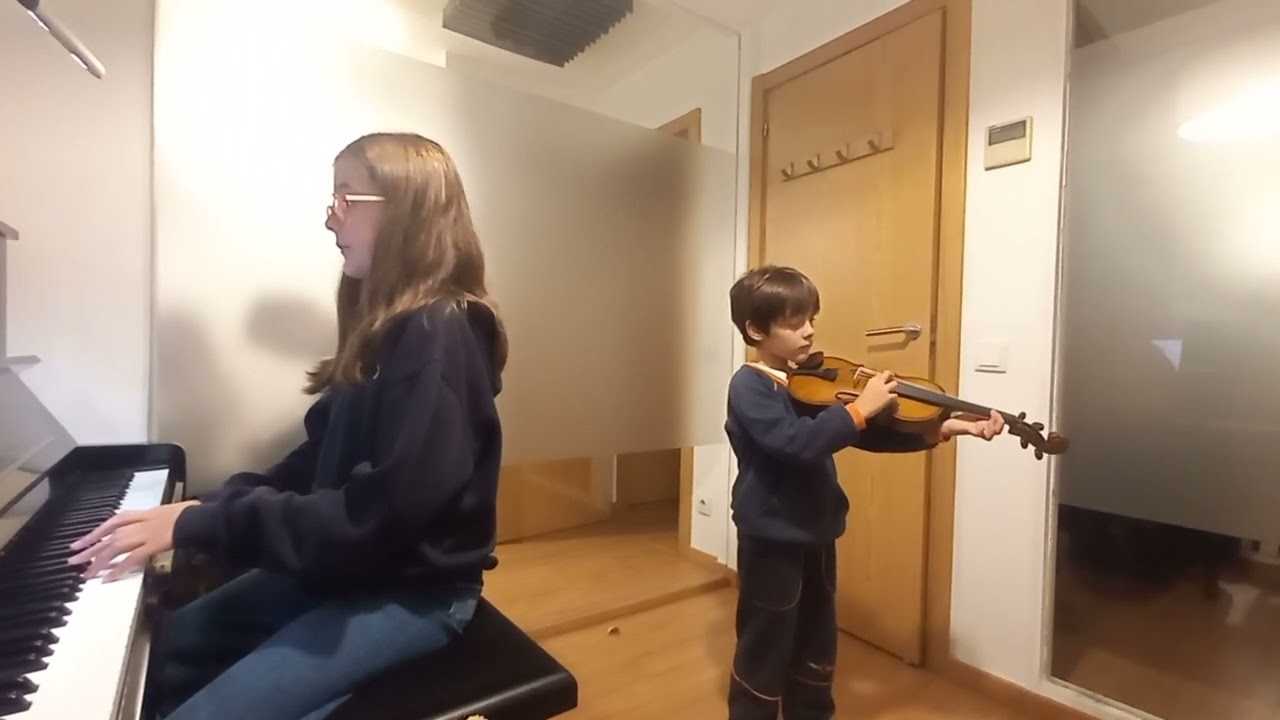 Mariana Oliva:Vasco Teixeira  piano:violino  prof  Svetlana:Eduardo Santos  Stepping stones  AMC Dez