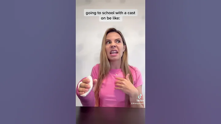 When You Wear A CAST To School Be Like: