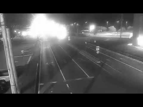 Traffic on Lawrence Rd Live Stream