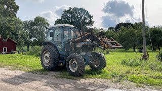 Köp Traktor Ford 7700 på Klaravik