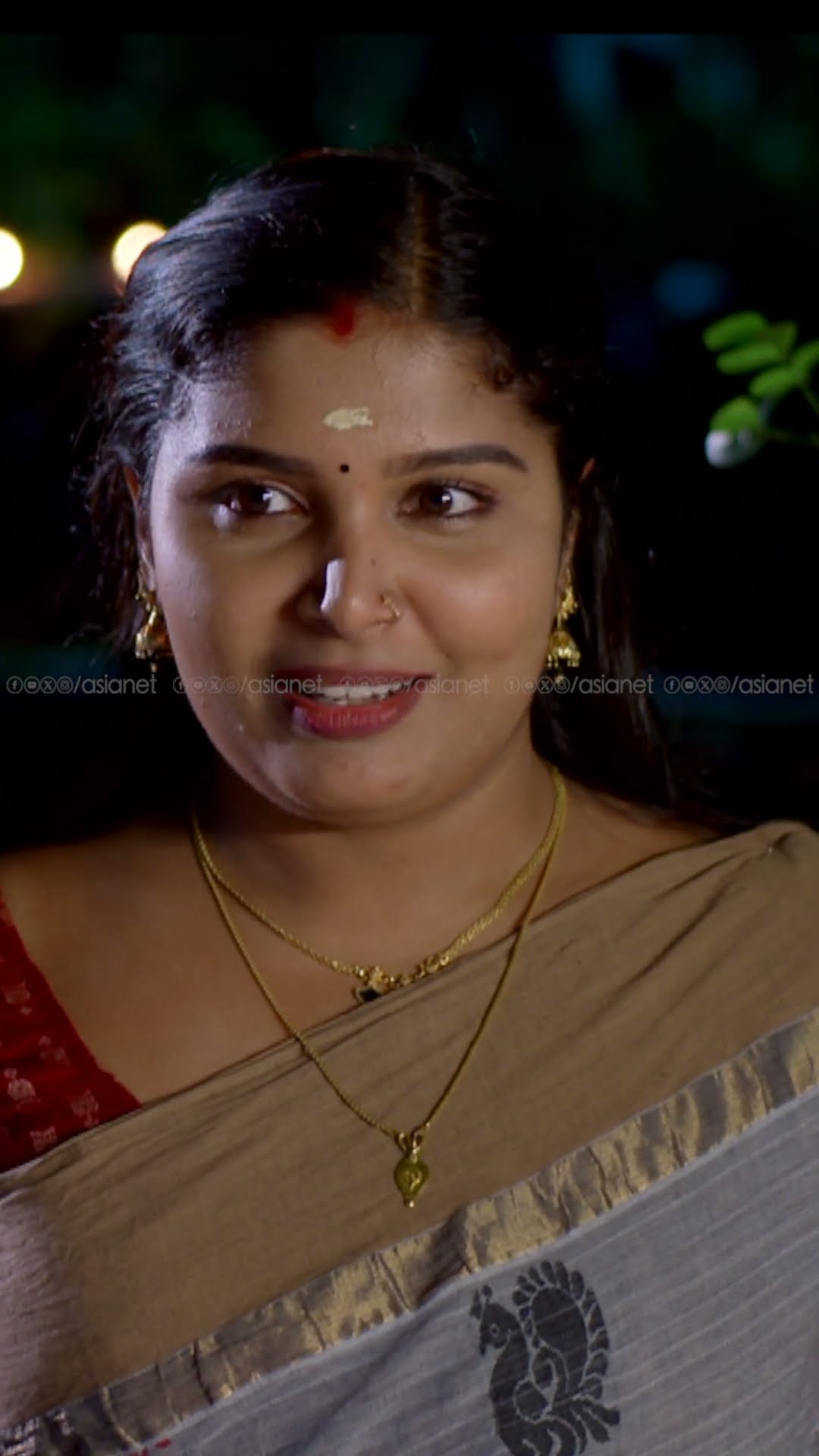 #Malikappuram ഉണ്ണിമോളെ ഇല്ലാതാക്കാൻ അനസൂയ