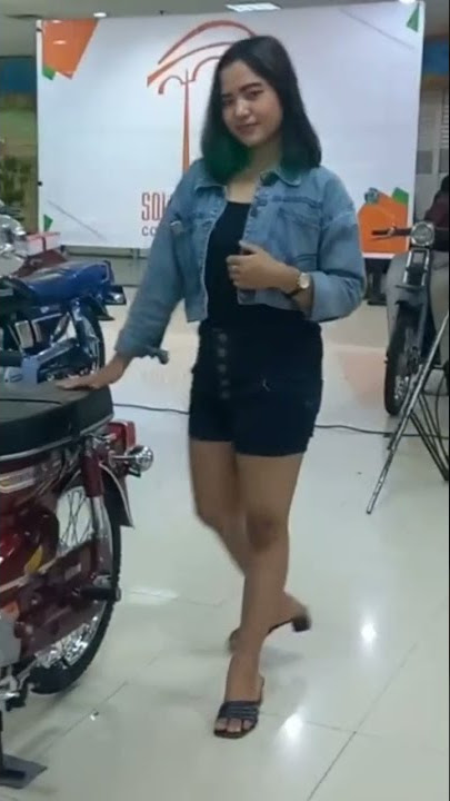 LUCU PAKAI MOTOR TUA ORANGNYA SETIA #SHORTS