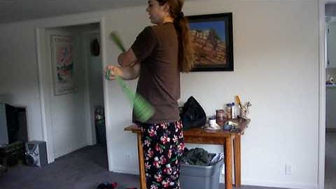 Poi Lesson 5: Crossers