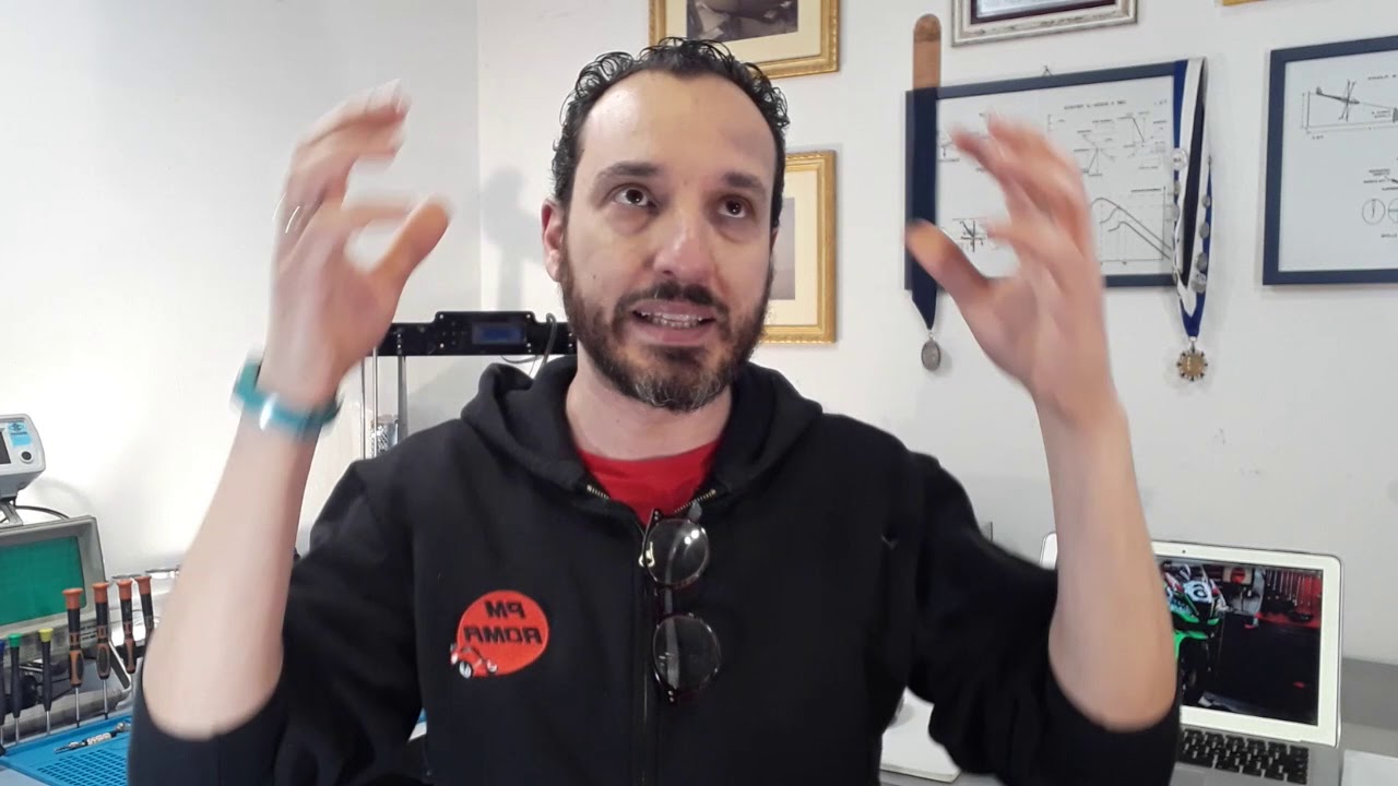 DIFFERENZA TRA BICICLETTA ELETTRICA E PEDALATA ASSISTITA - YouTube