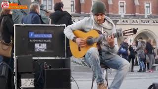 أروع عازف جيتار شوارع شاهد إبداعه - Amazing street guitar performance