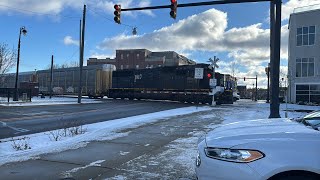 IC 1017 leads E251 through Fenton Mi