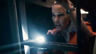 7500 - Trailer - Movie Review 7500 - Trailer - Movie Review