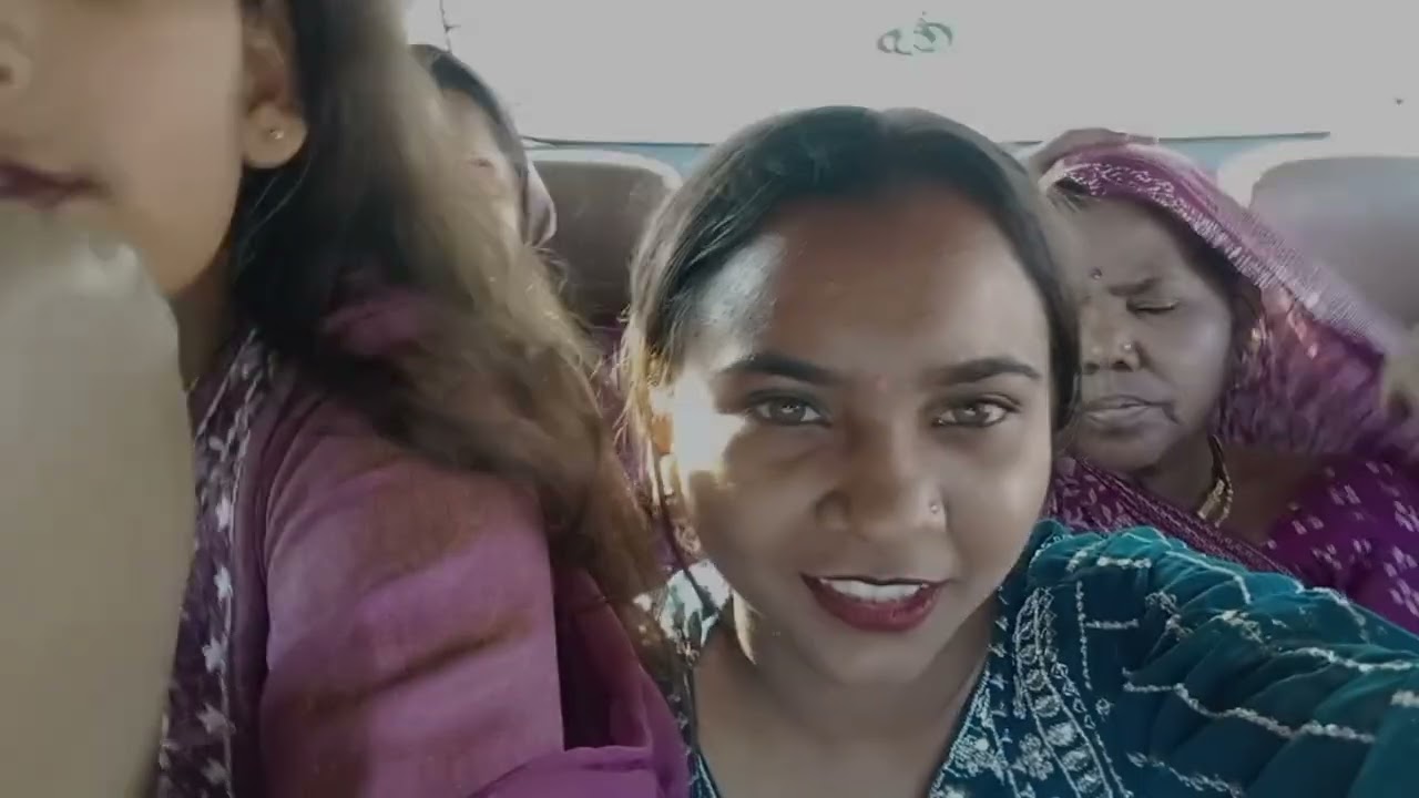 આજે તો ગયા રિસેપ્શન માં ✨