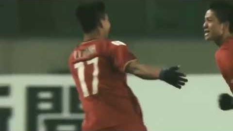 Những bàn thắng để đời của Văn Đức