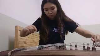 Guzheng (гуджен) - китайский народный инструмент