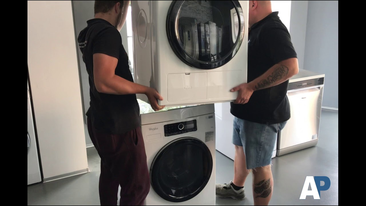 Jak upevnit mezikus na pračku?